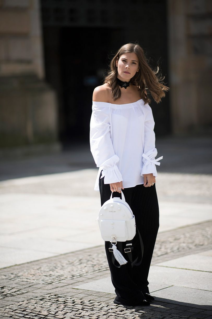 Q2TextilVertreib, Clothing importer, Apparel importer, Garments importer, Fashion importer, fashion wear importer.